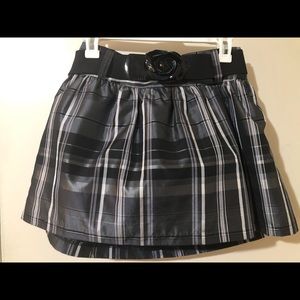 Forever 21 Black skirt